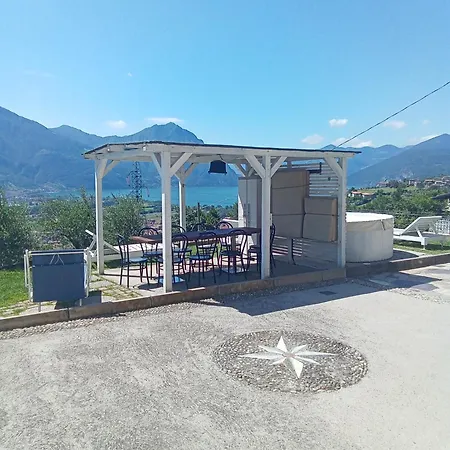 Ca Negra Ca Negra Suite Costa Volpino Exterior foto